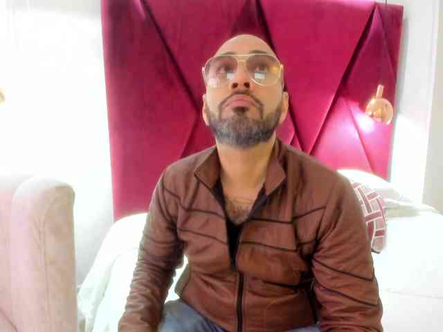 ThiagoSins Live Webcam on BongaCams