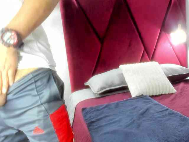 ThiagoSins Sex Cam Show