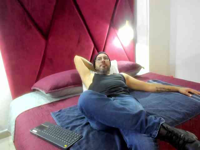 ThiagoSins ThiagoSins