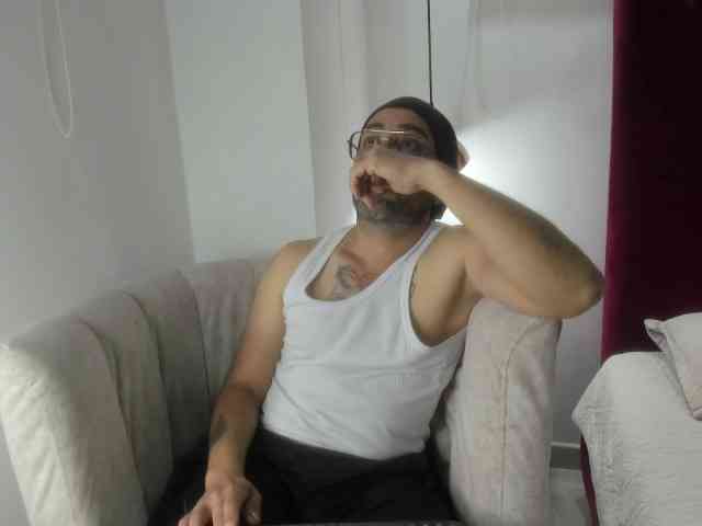 ThiagoSins ThiagoSins