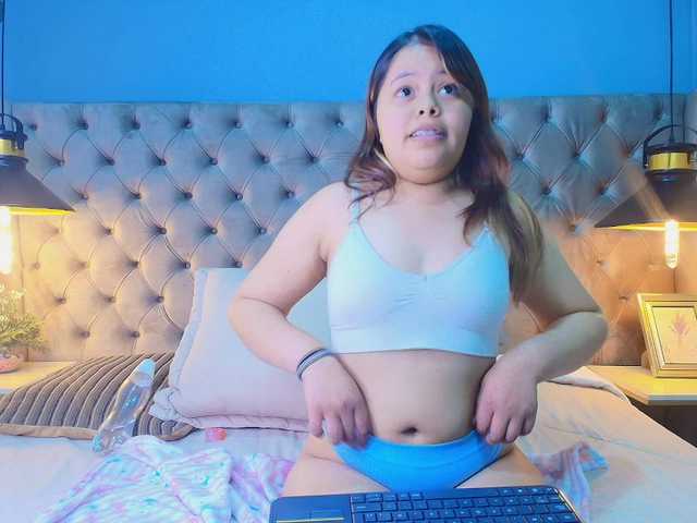 KylieSweett live cam on BongaCams