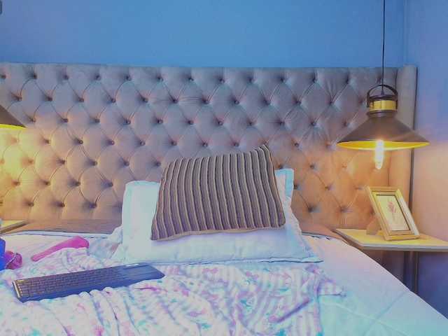 KylieSweett live cam on BongaCams