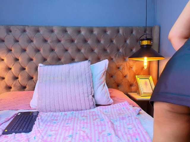 KylieSweett live cam on BongaCams