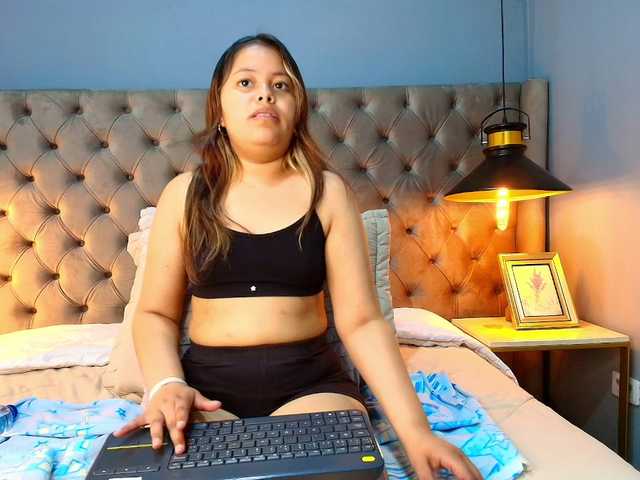 KylieSweett live cam on BongaCams
