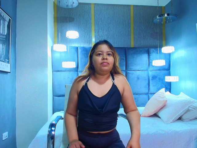 KylieSweett live cam on BongaCams