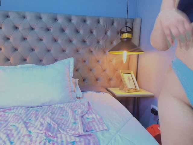 KylieSweett live cam on BongaCams