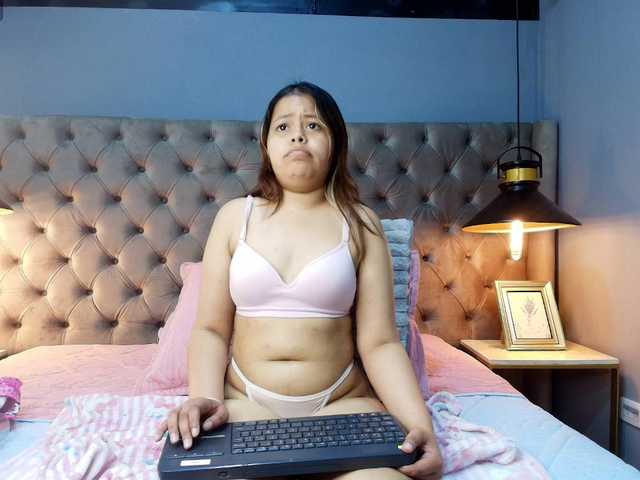 KylieSweett live cam on BongaCams