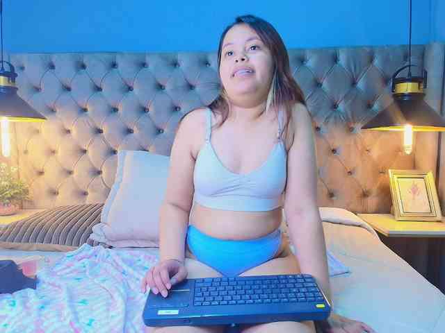 KylieSweett Live Webcam on BongaCams