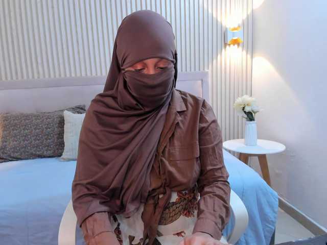 Sorayaa live cam on BongaCams