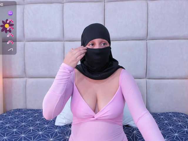 Sorayaa live webcam show