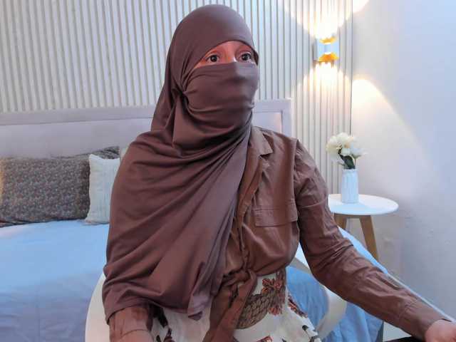 Sorayaa live cam on BongaCams