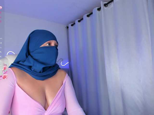 Sorayaa live webcam show