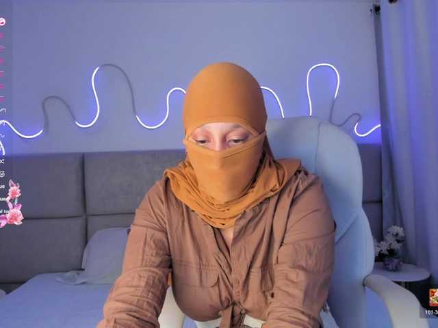 Sorayaa live cam on BongaCams