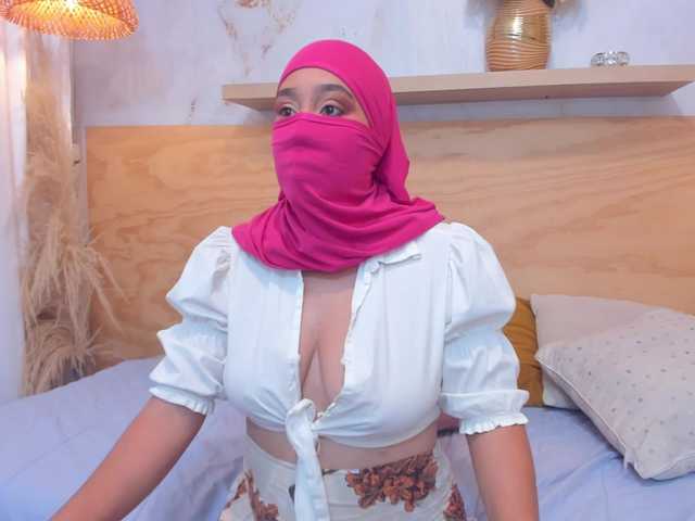 Sorayaa live cam on BongaCams