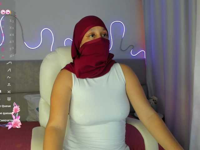 Sorayaa live cam on BongaCams