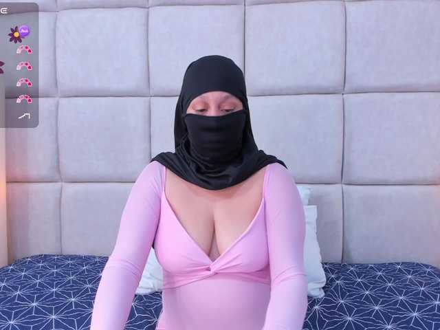 Sorayaa live cam on BongaCams