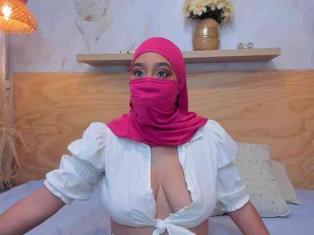 Sorayaa Live Webcam on BongaCams