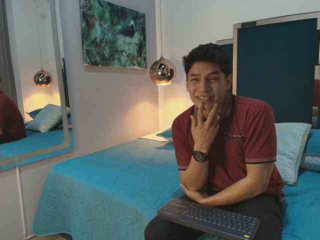 DemianWhitte DemianWhitte