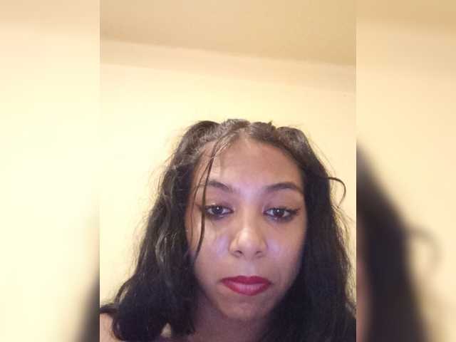Anamariaby22 live cam on BongaCams