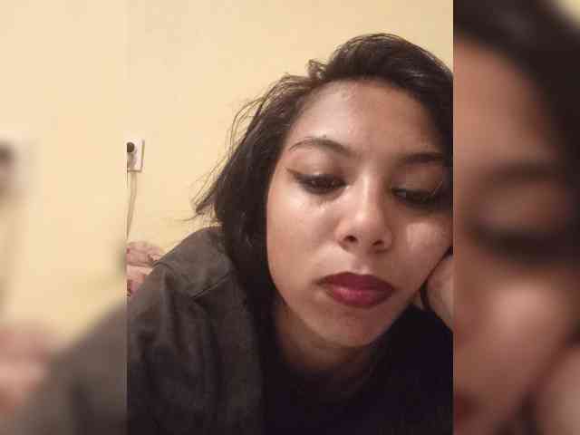 Anamariaby22 webcam