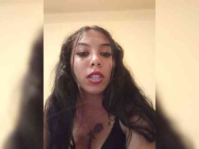 Anamariaby22 webcam