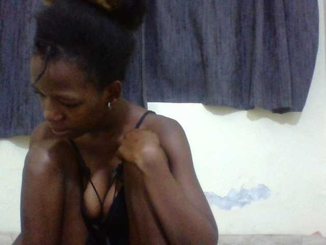 SexyMe- live cam on BongaCams