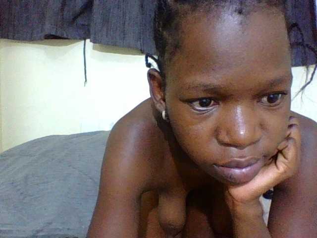 SexyMe- live cam on BongaCams