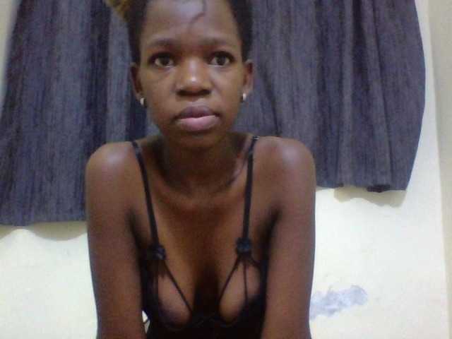 SexyMe- live cam on BongaCams