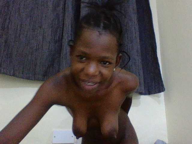 SexyMe- live cam on BongaCams