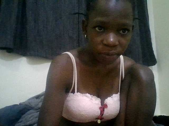 SexyMe- live cam on BongaCams