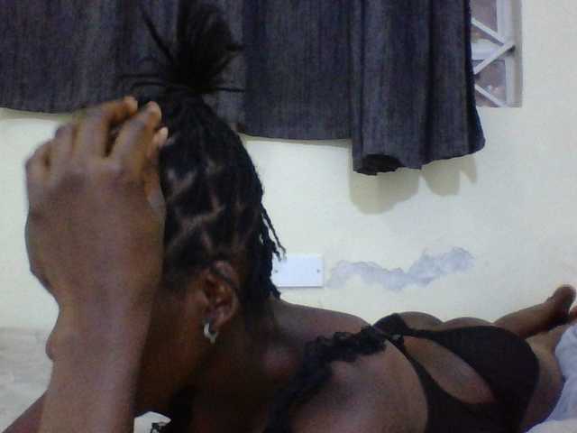 SexyMe- live cam on BongaCams