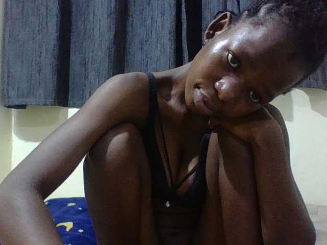 SexyMe- live webcam show