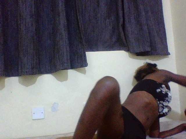 SexyMe- live cam on BongaCams