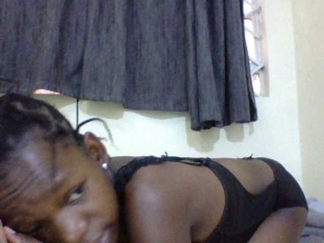 SexyMe- live cam on BongaCams