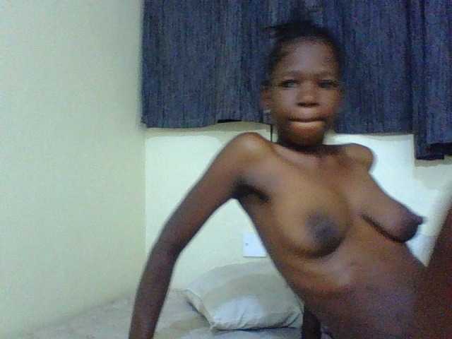 SexyMe- live cam on BongaCams