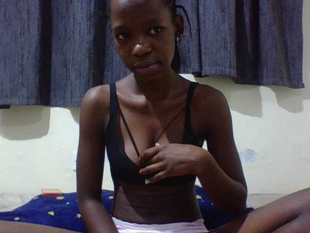 SexyMe- live webcam show