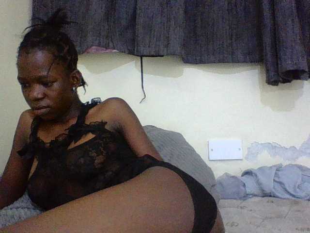 SexyMe- live cam on BongaCams