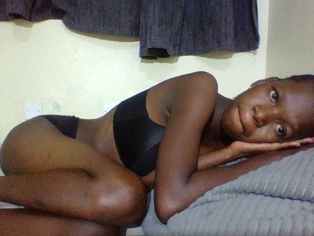 SexyMe- live cam on BongaCams