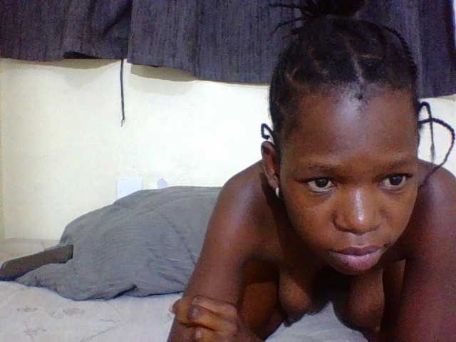 SexyMe- live cam on BongaCams