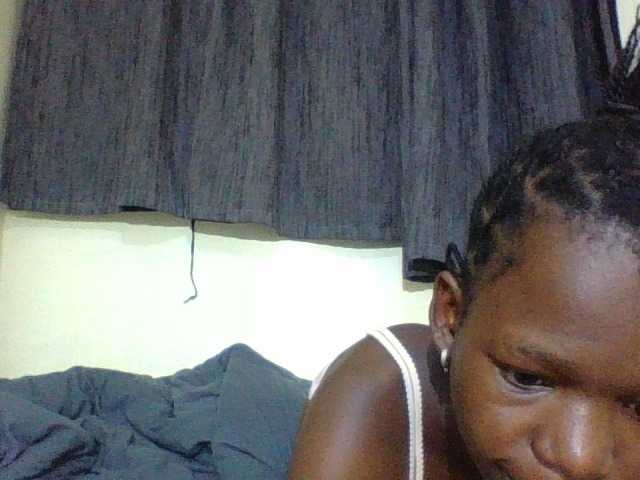 SexyMe- live cam on BongaCams