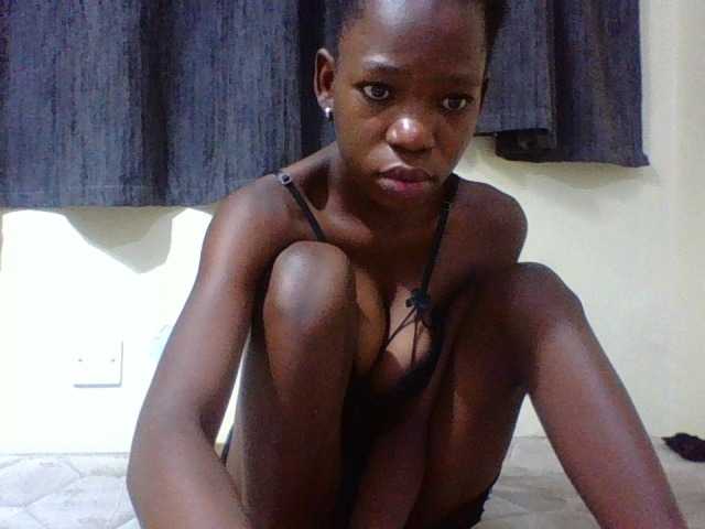 SexyMe- live cam on BongaCams
