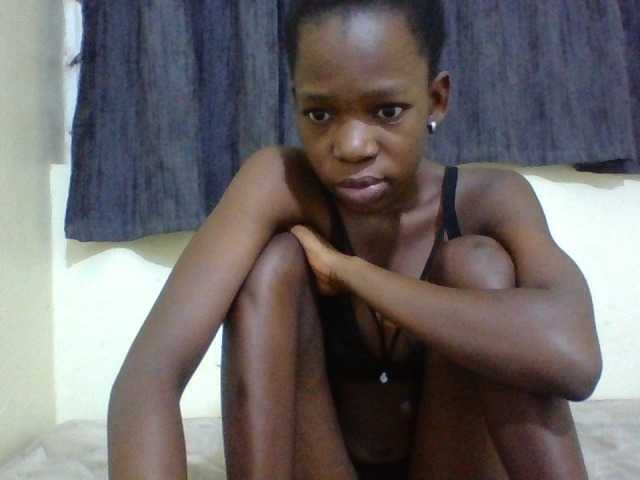 SexyMe- live cam on BongaCams