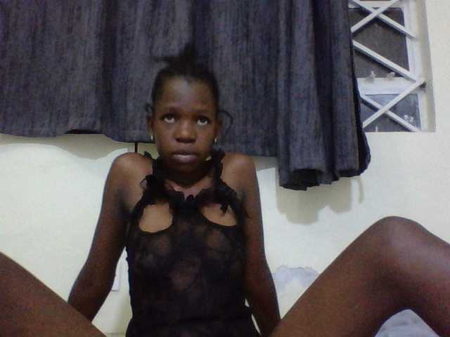 SexyMe- live cam on BongaCams