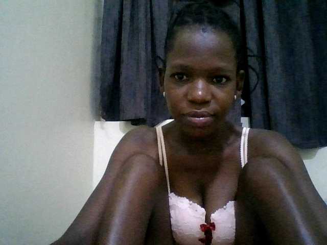 SexyMe- live cam on BongaCams