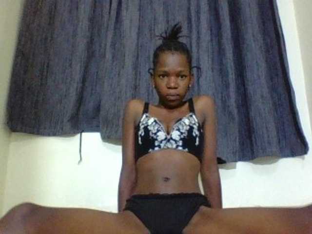 SexyMe- live cam on BongaCams