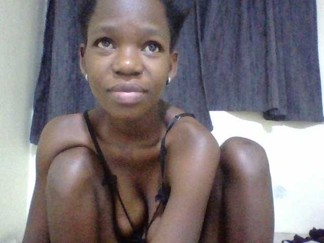 SexyMe- live cam on BongaCams