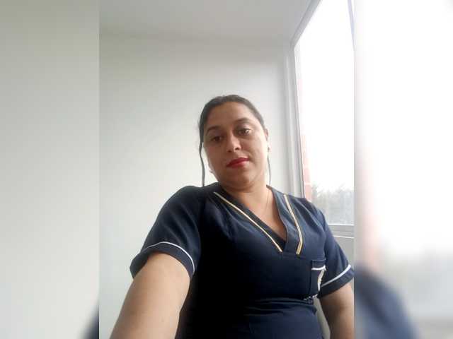 Queen-yess011