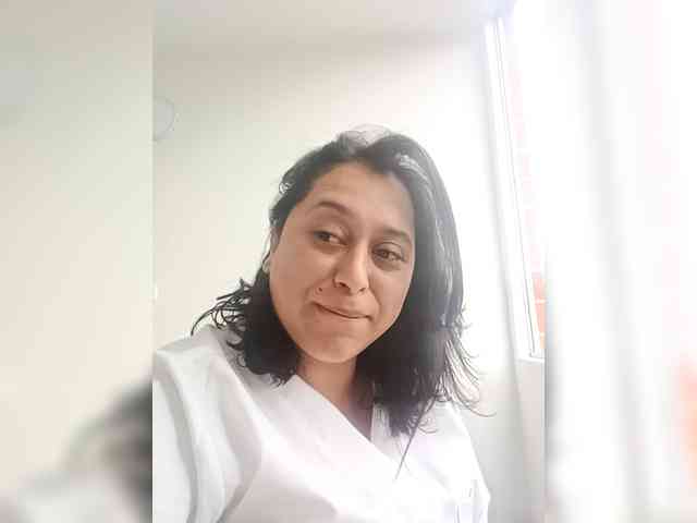 Queen-yess011 Live Webcam on BongaCams
