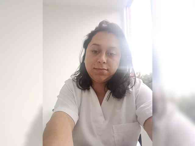 Queen-yess011 Live Webcam on BongaCams