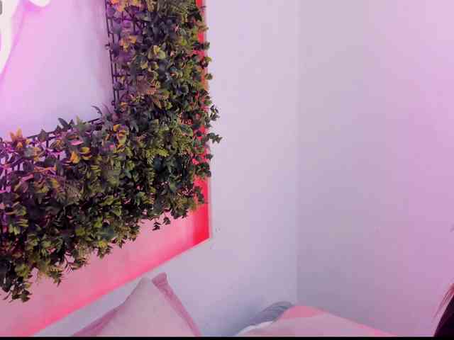 SamanthaHarlow webcam